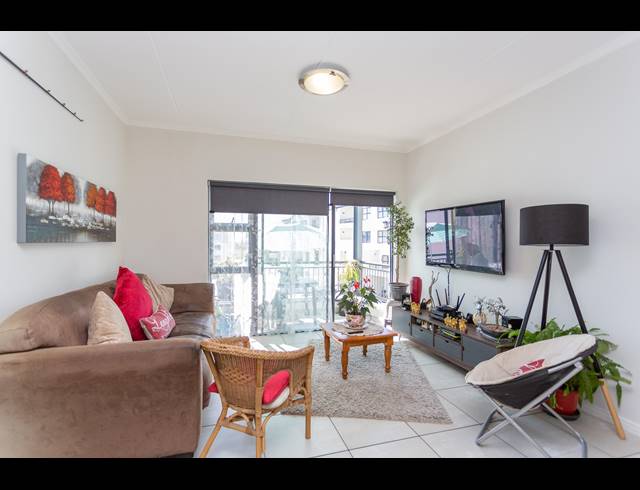 1 BEDROOM APARTMENT FOR SALE IN RICHWOOD